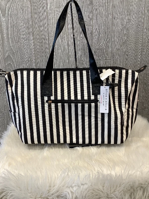 Duffle And Weekender By Alice + Olivia, Size: Large